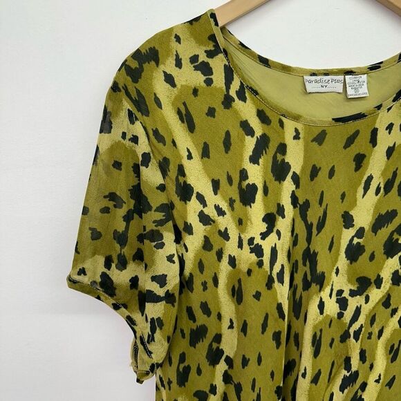 Paradise Plus NY Women’s Vintage Olive Green Cheetah Print Semi Sheer Short Slee - Picture 4 of 10